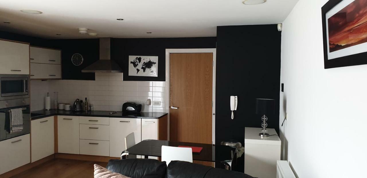 Hullidays - The Sawmill Suite Kingston upon Hull Exteriör bild